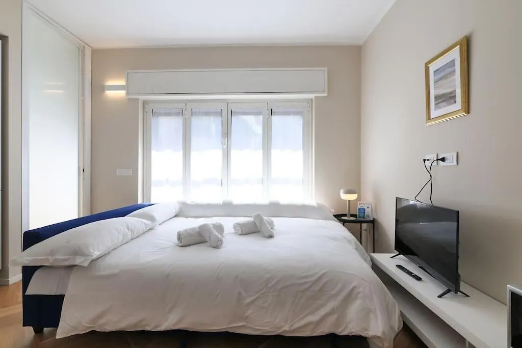 Primopiano - Jenner Daire Milano